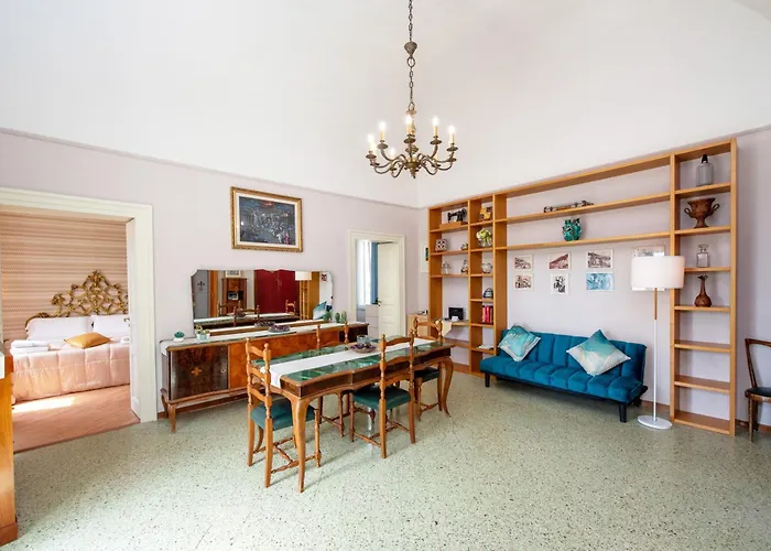 Amalpha Domus Apartment